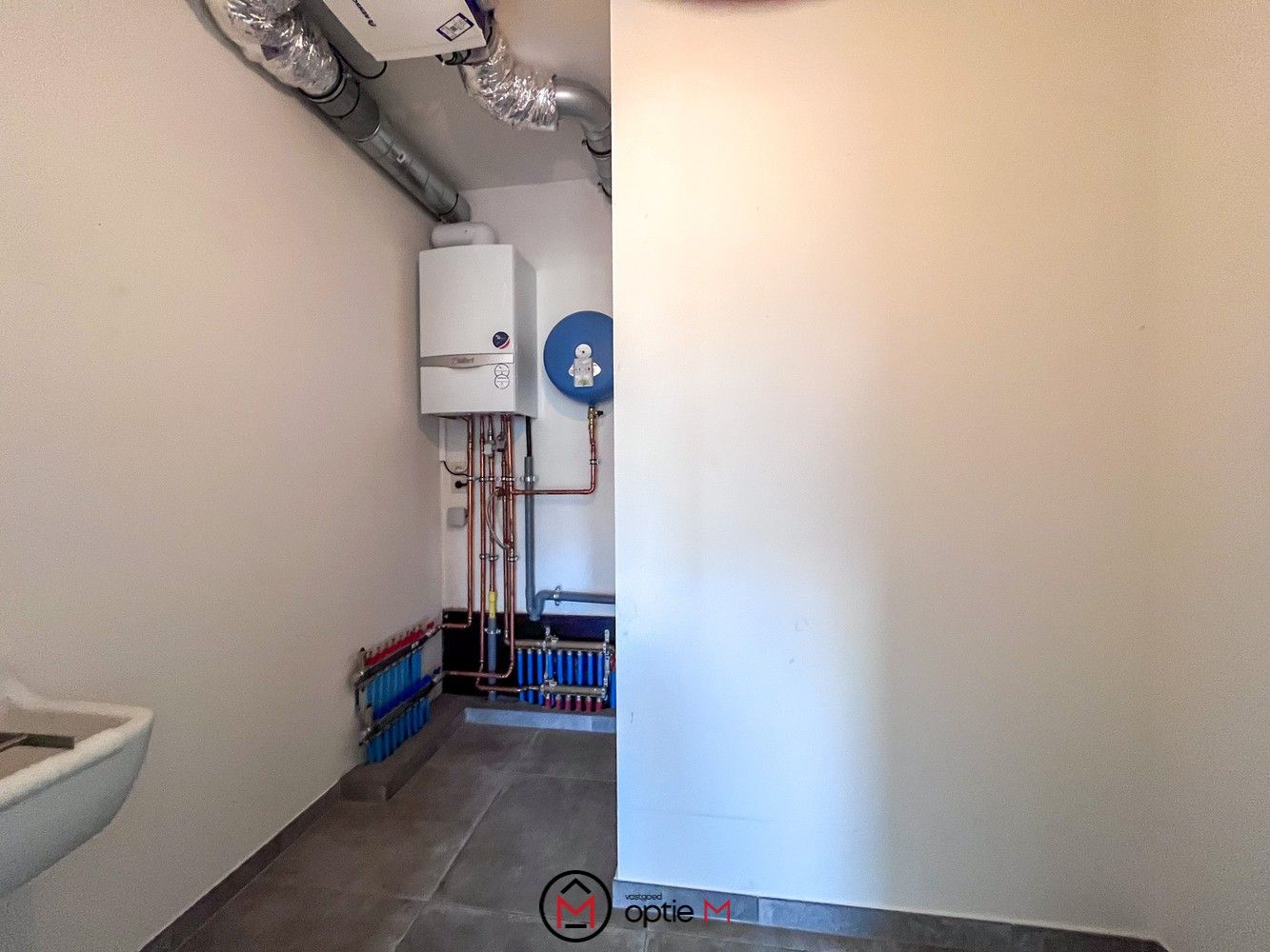 Instapklaar gelijkvloers appartement te huur in Riemst foto 7