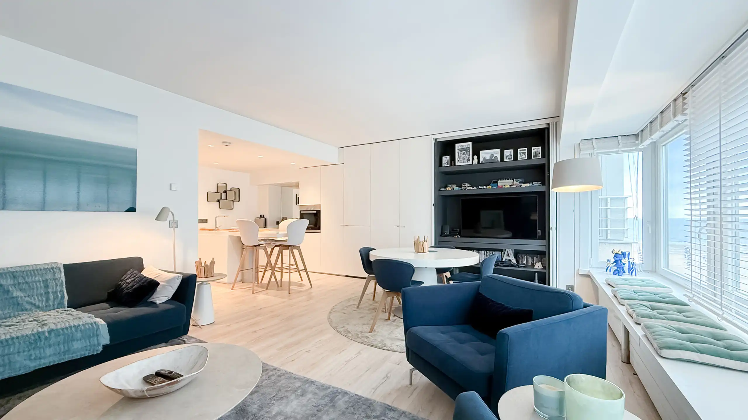 Hoofdfoto van de publicatie: Elegant appartement met zijdelings zeezicht in het Zoute...