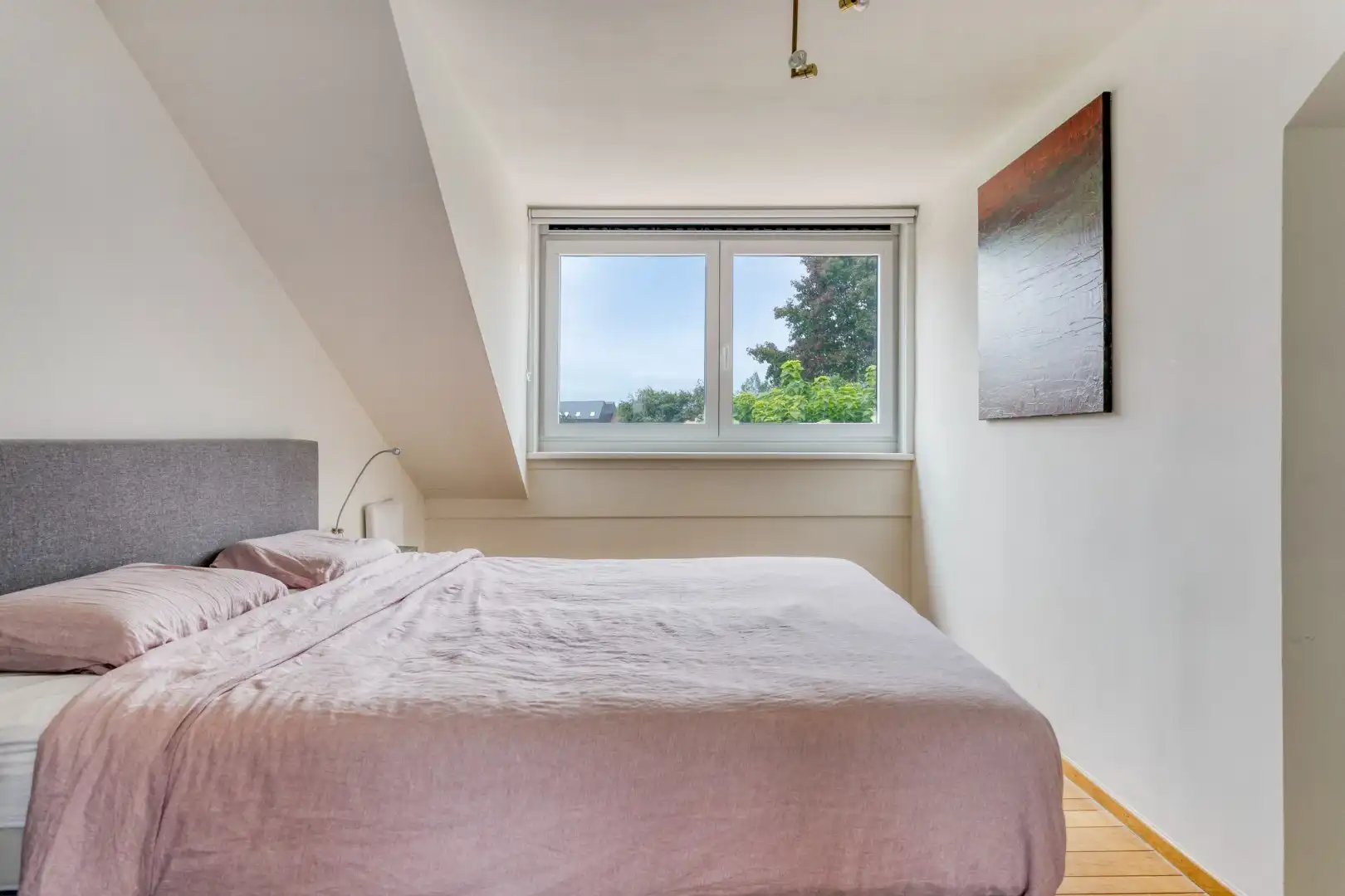 Prachtige, unieke woning met mooie tuin in het centrum van Wevelgem! foto 15