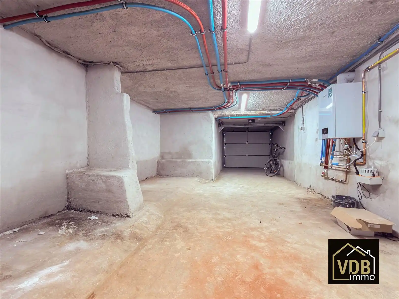 Een knus gerenoveerde woning met 3 slaapkamers en tuin foto 51