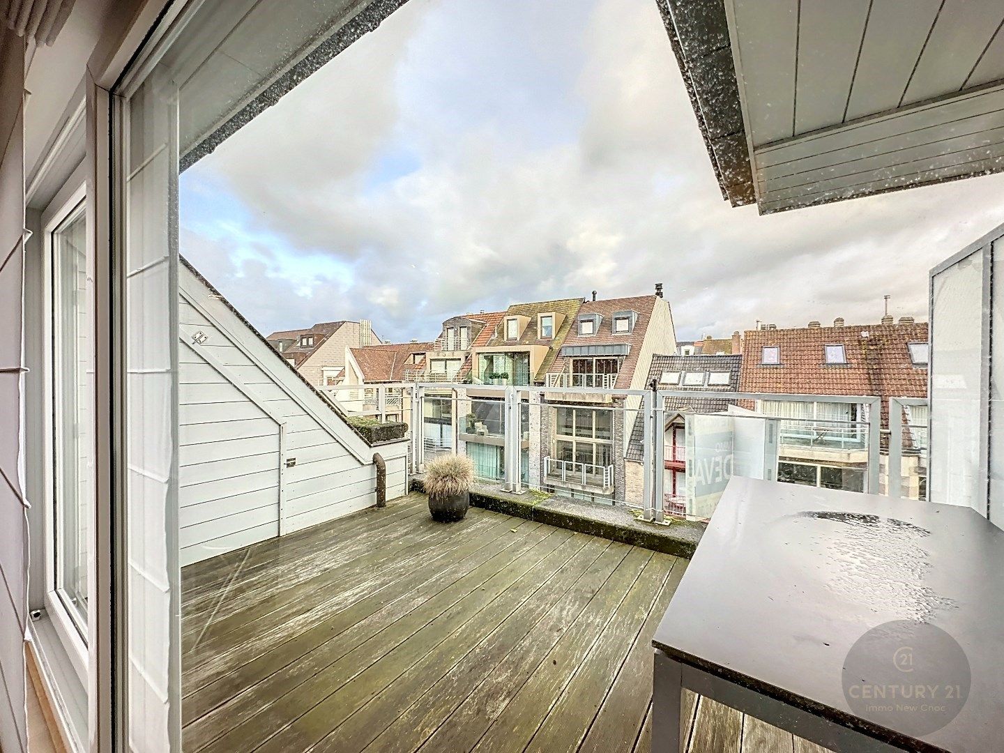 DUPLEX TE KNOKKE VLAKBIJ ZEEDIJK foto 5