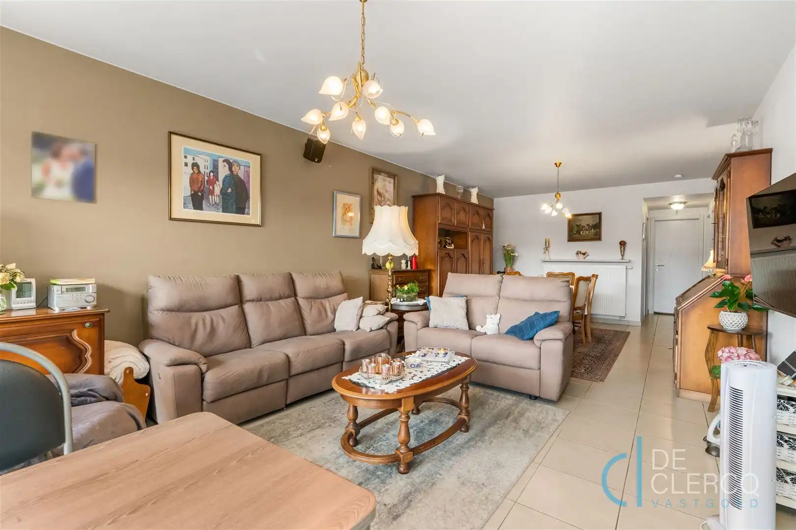 Appartement met garage en wijds zicht op centrum Lochristi  foto 4