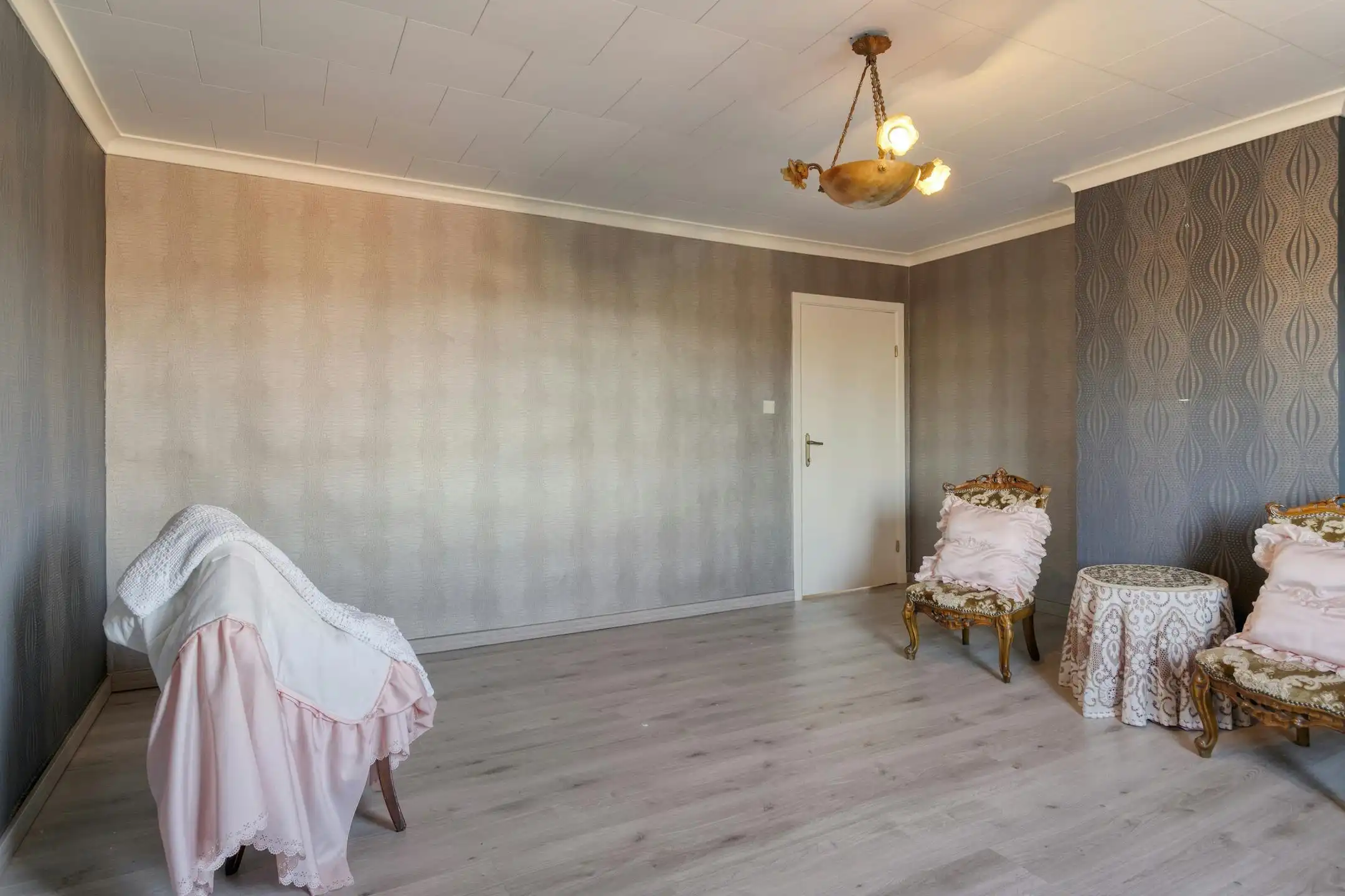 Halfopen huis met 3 kamers te koop in Anzegem foto 13