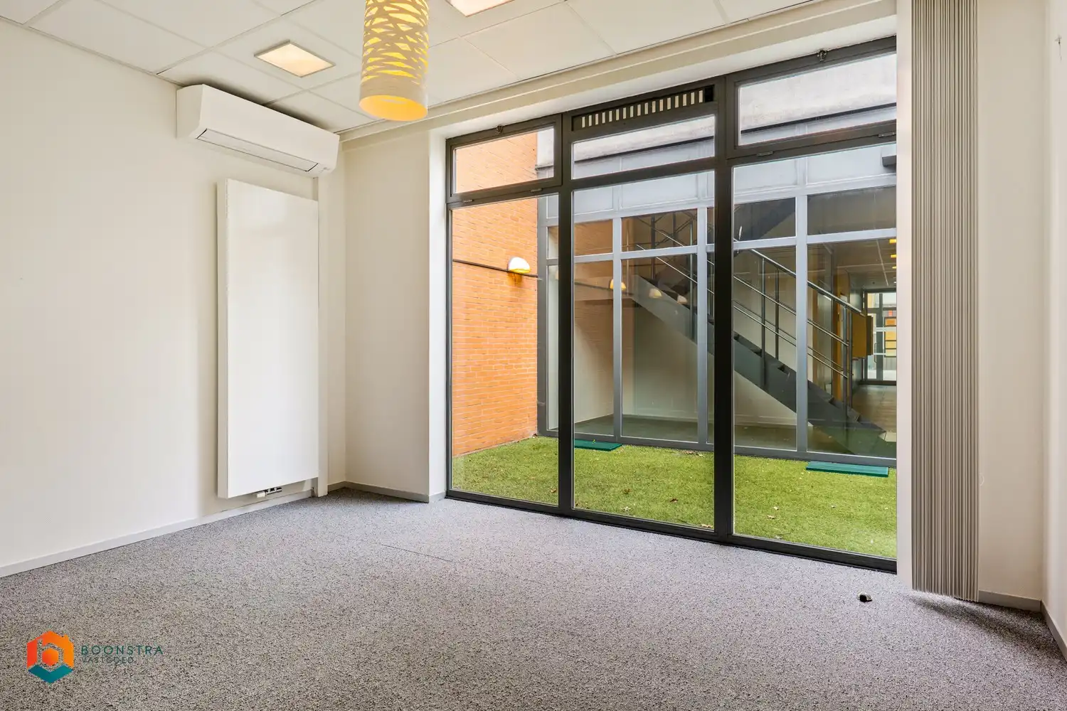 Veelzijdig opbrengsteigendom in centrum Putte foto 7