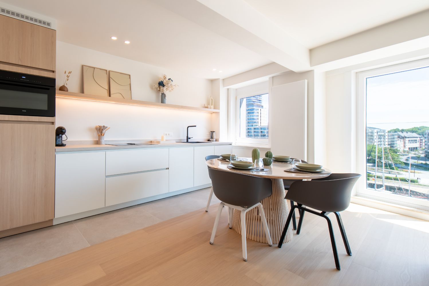 Gerenoveerd appartement met open prachtig zicht foto 3