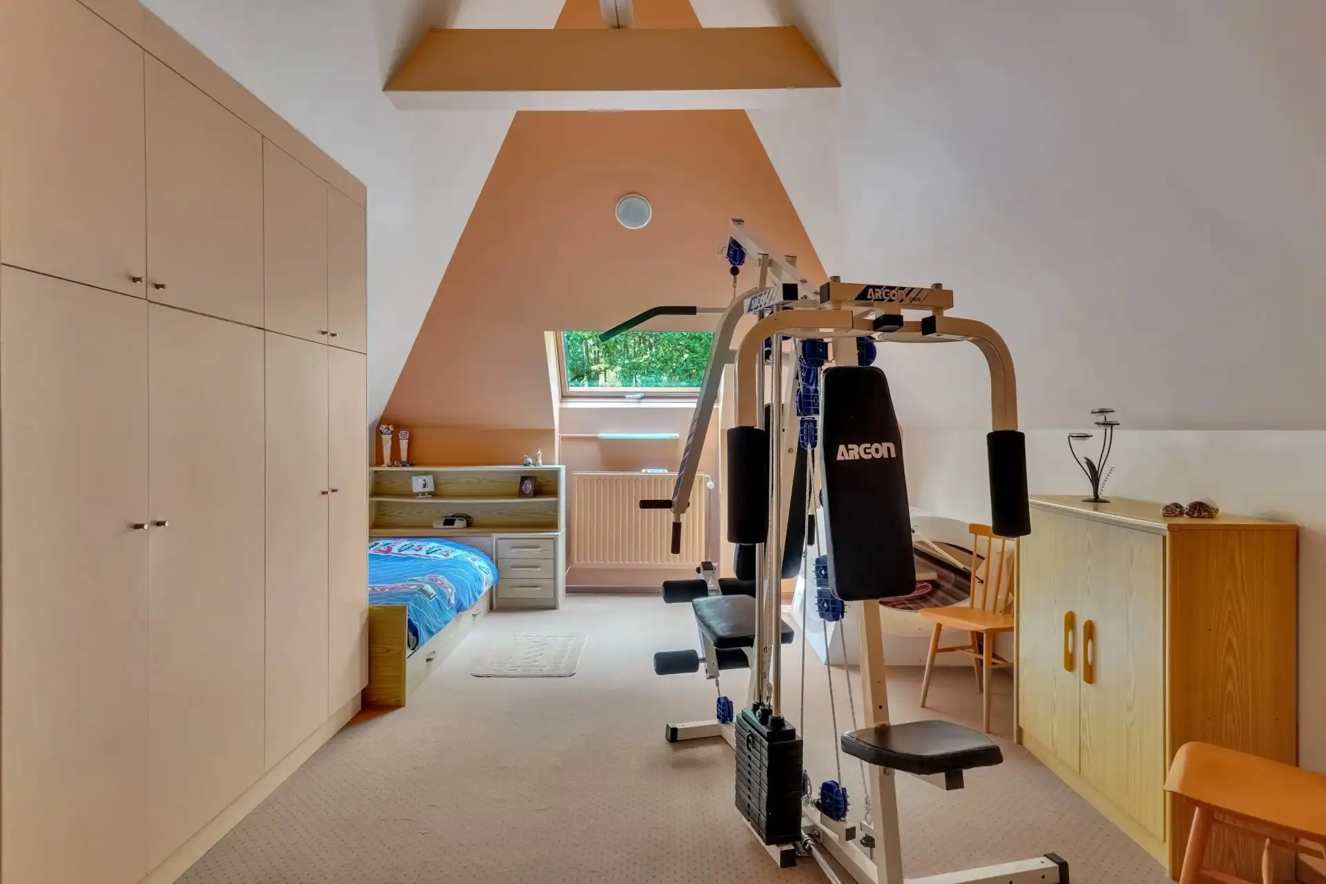Exclusieve Residentiële Villa met Tijdloze Elegantie en Uitzonderlijk Wooncomfort foto 9