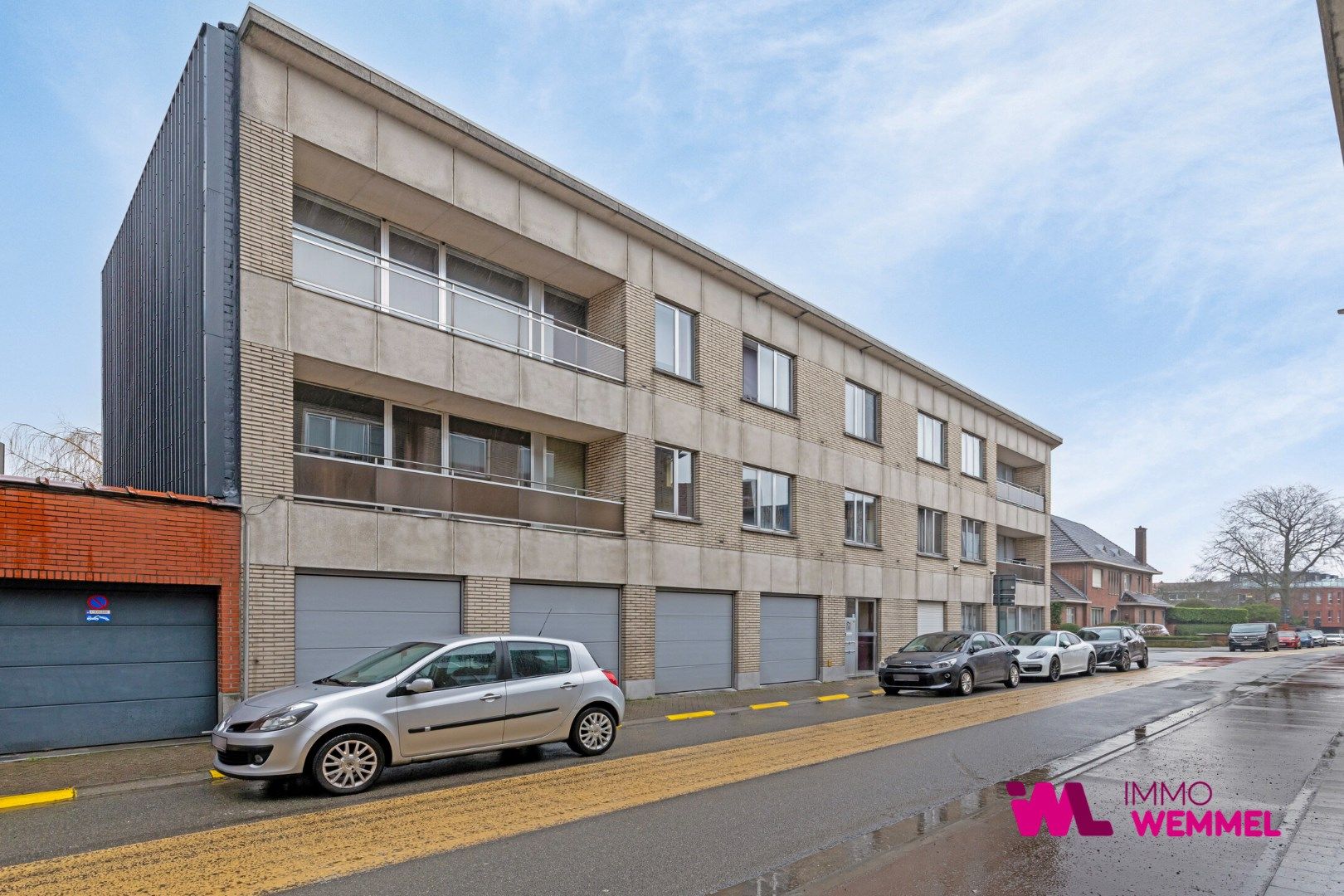 Appartement met 2 slaapkamers, kelder en garage foto 2