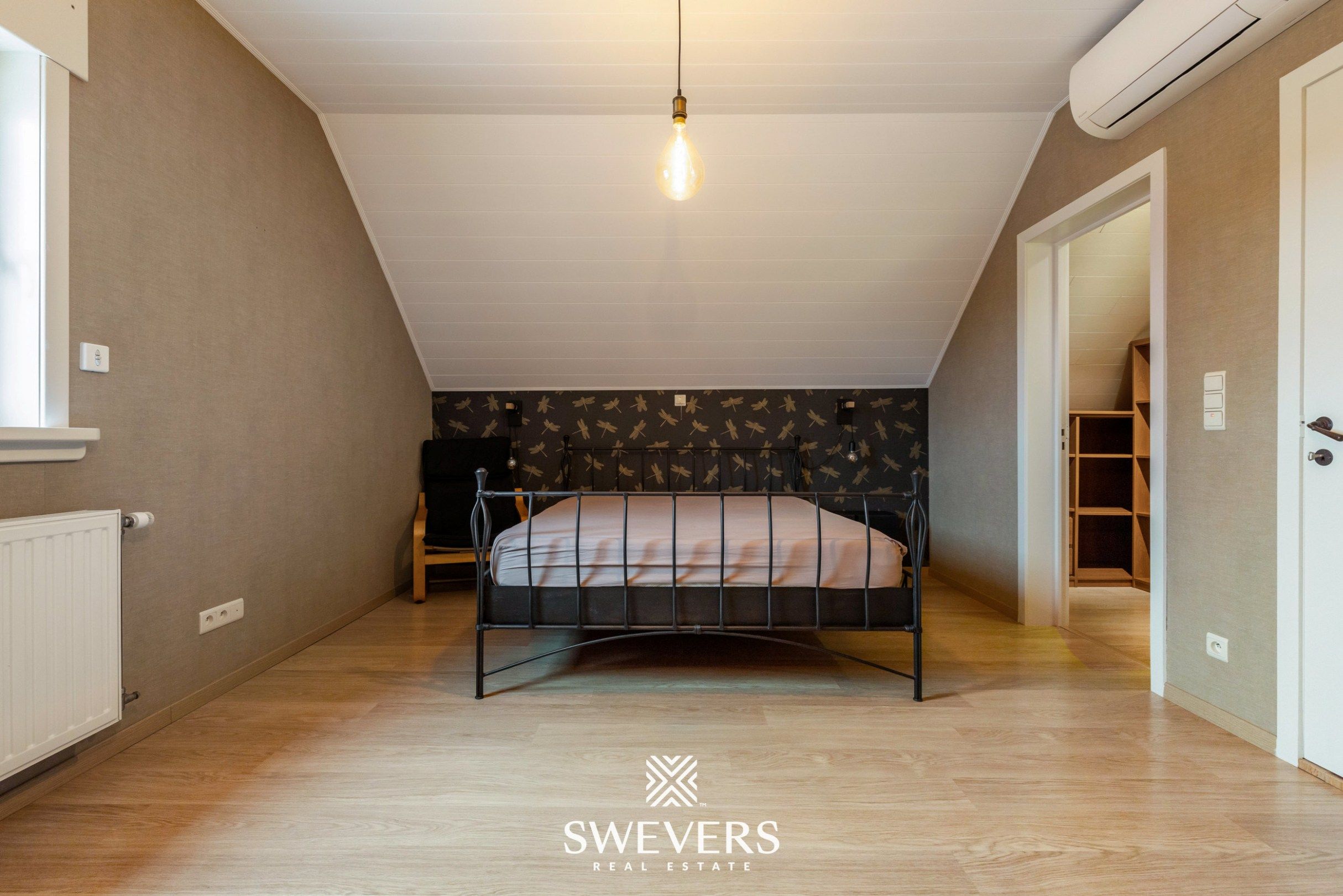 Ruime landelijke woning op 13 are 36 ca in Koersel.  foto 14