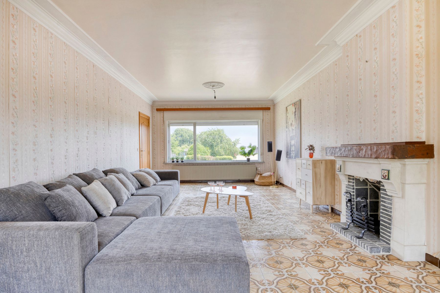 Ruime woning met potentieel op perceel van 13a70ca. foto 9