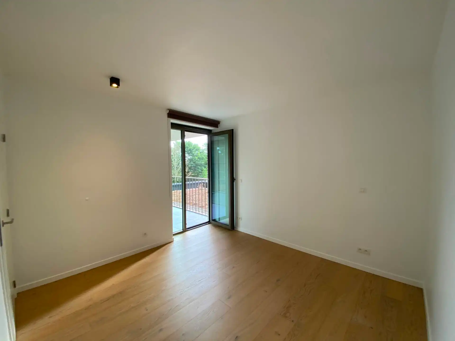 NIEUWBOUWAPPARTEMENT met terras +parking in Heilig- Hartwijk foto 10