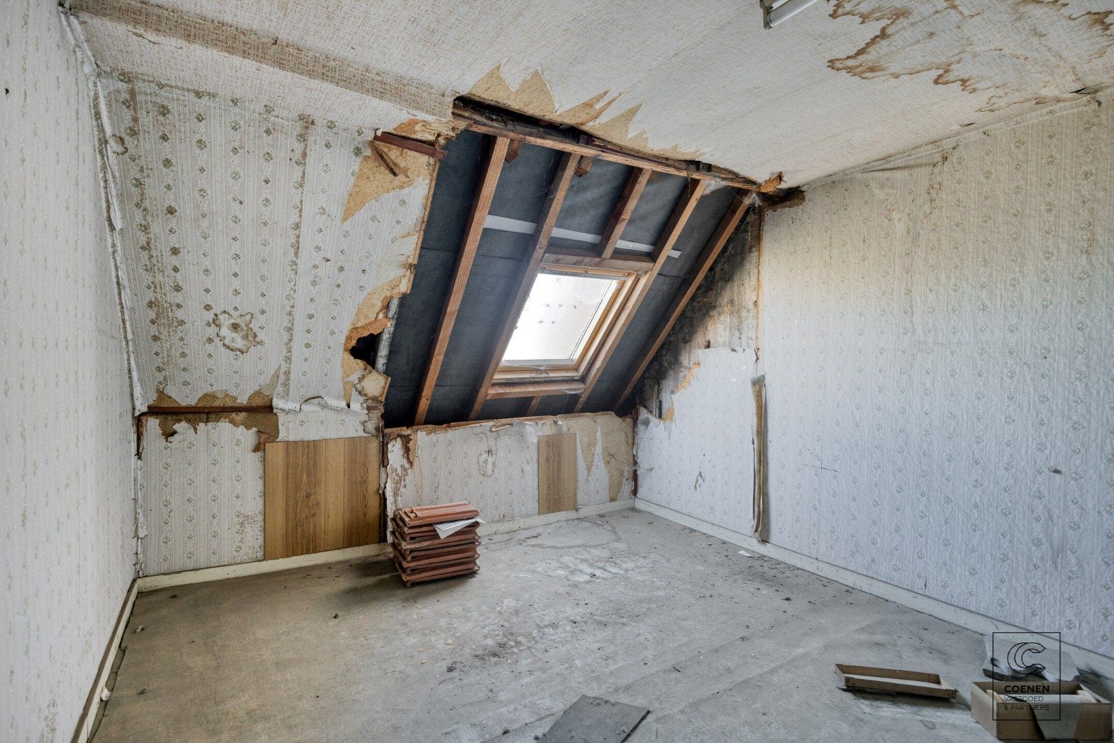 Handelspand met potentieel voor woongelegenheid op toplocatie in Deurne! foto 11