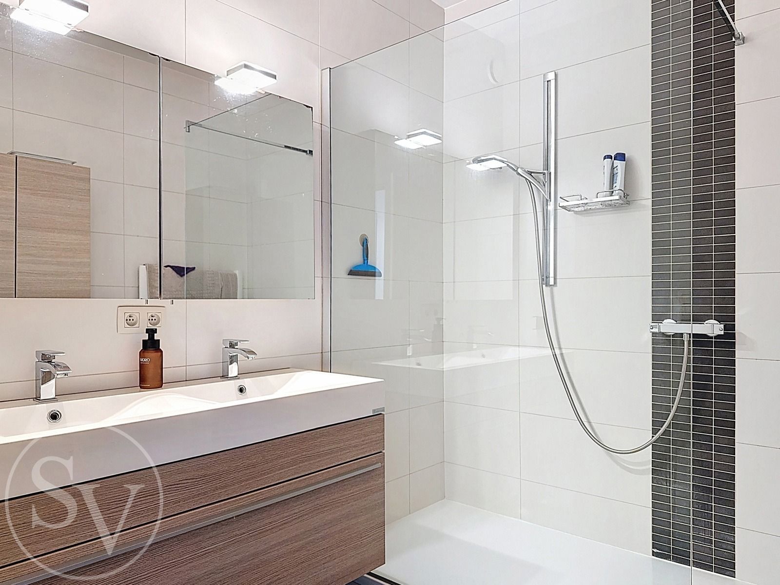 Appartement te huur foto 8