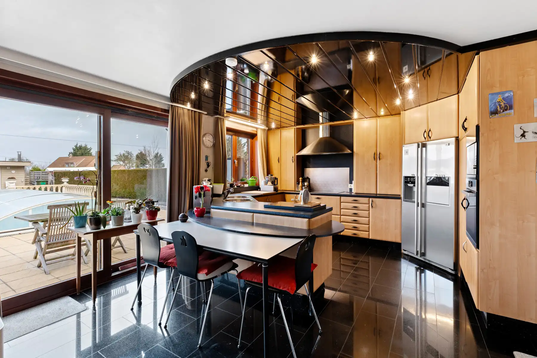 Exclusieve woning met 270 m² comfort op perceel van 998 m² foto 7