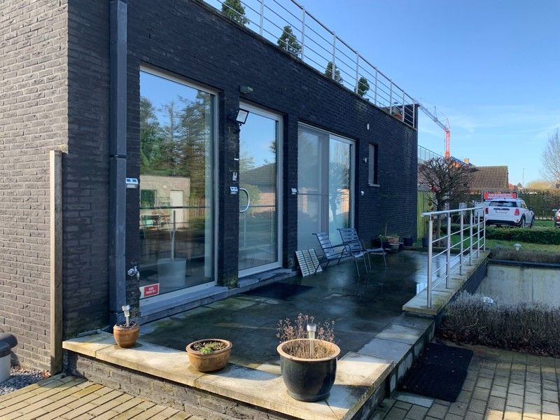 Multifcufunctioneel bedrijfsgebouw met appartement op zichtlocatie foto 32