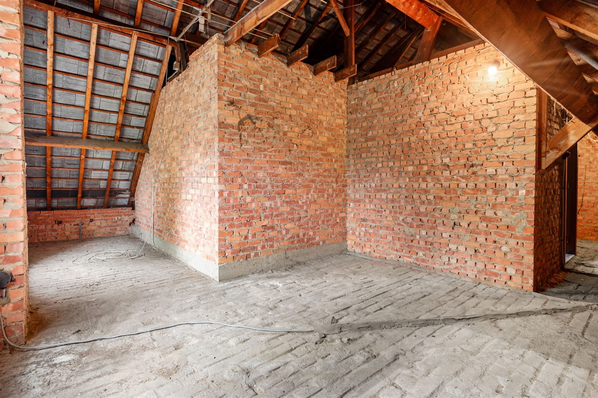 Te renoveren woning op een rustige locatie nabij het centrum van Bonheiden foto 9