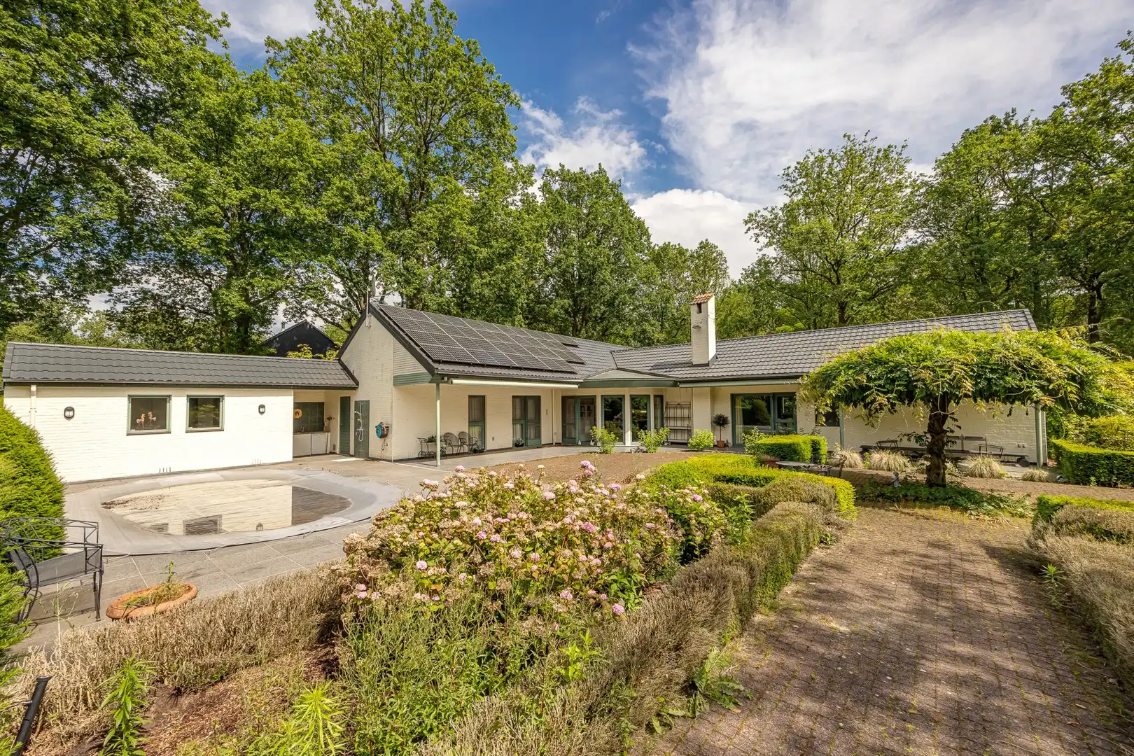 VILLA OP 3.660 M² foto 23
