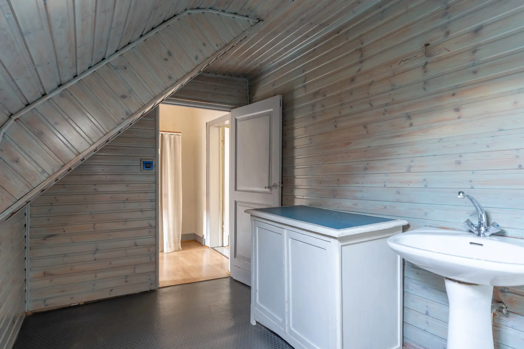 Charmante stadswoning met 2 wooneenheden, garage en tuin foto 34