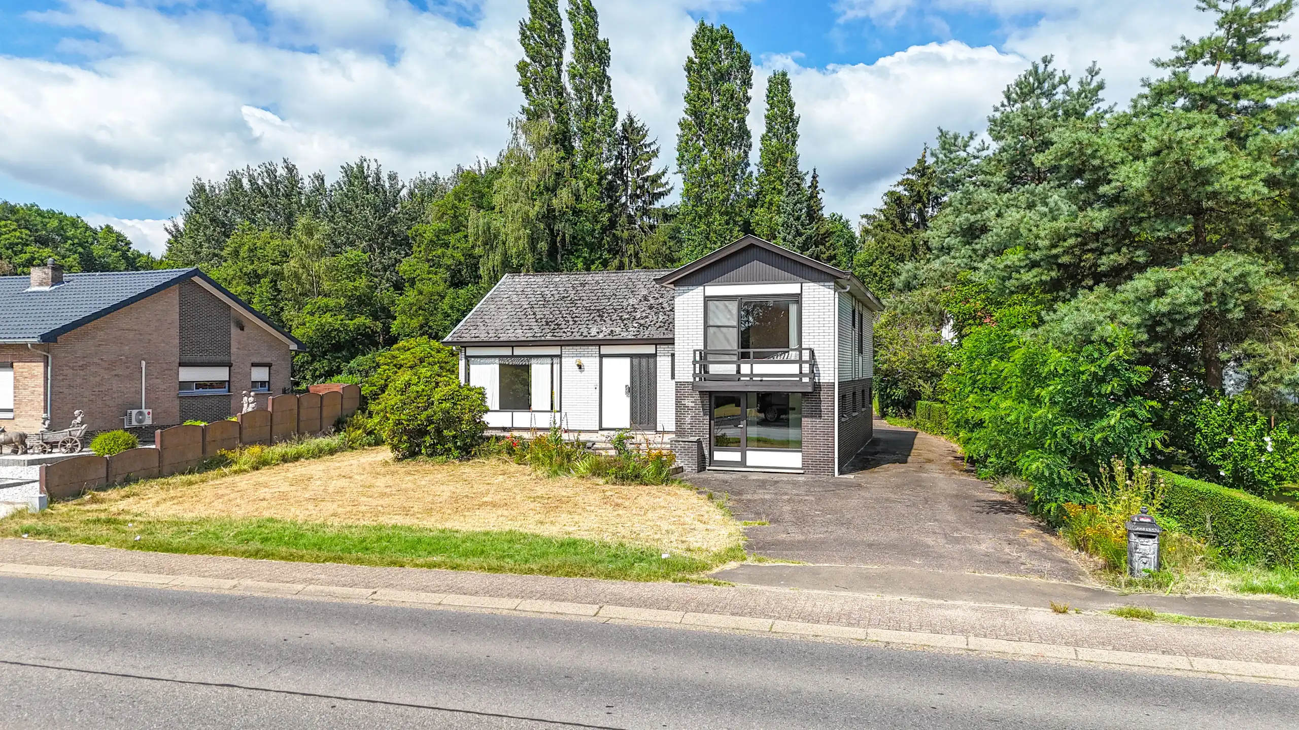 Ruime split-levelwoning met 3 slaapkamers op groot perceel! foto 36