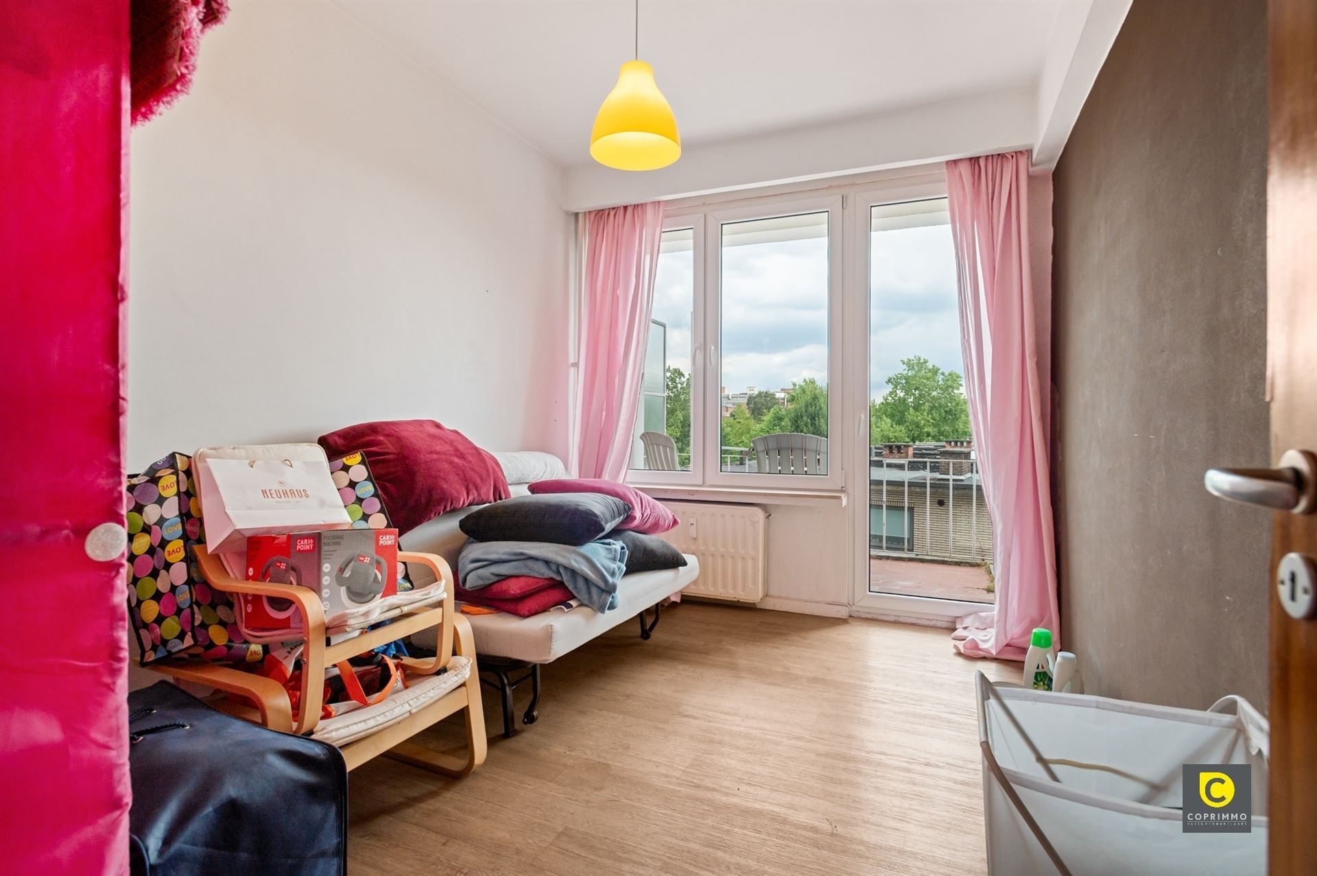 Instapklaar appartement te Berchem foto 10
