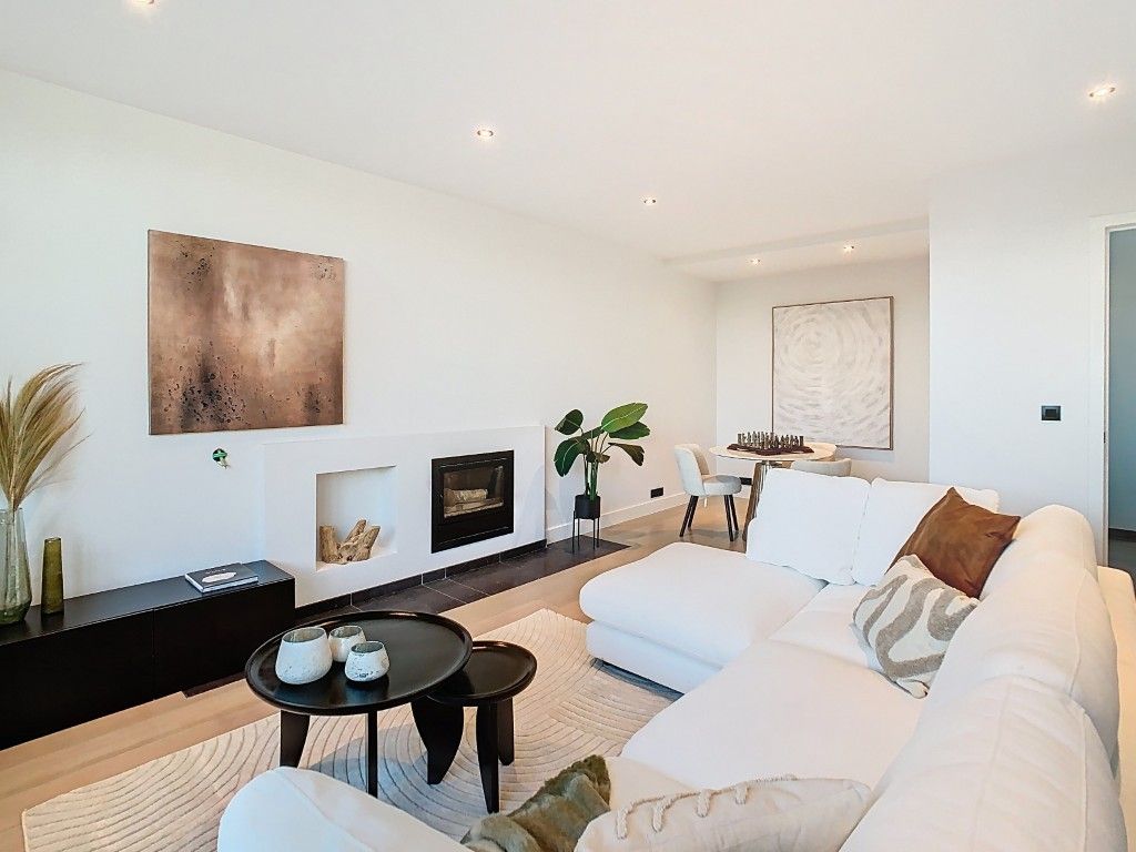 Te koop: Luxueuze woning met karakter in Zutendaal foto 12
