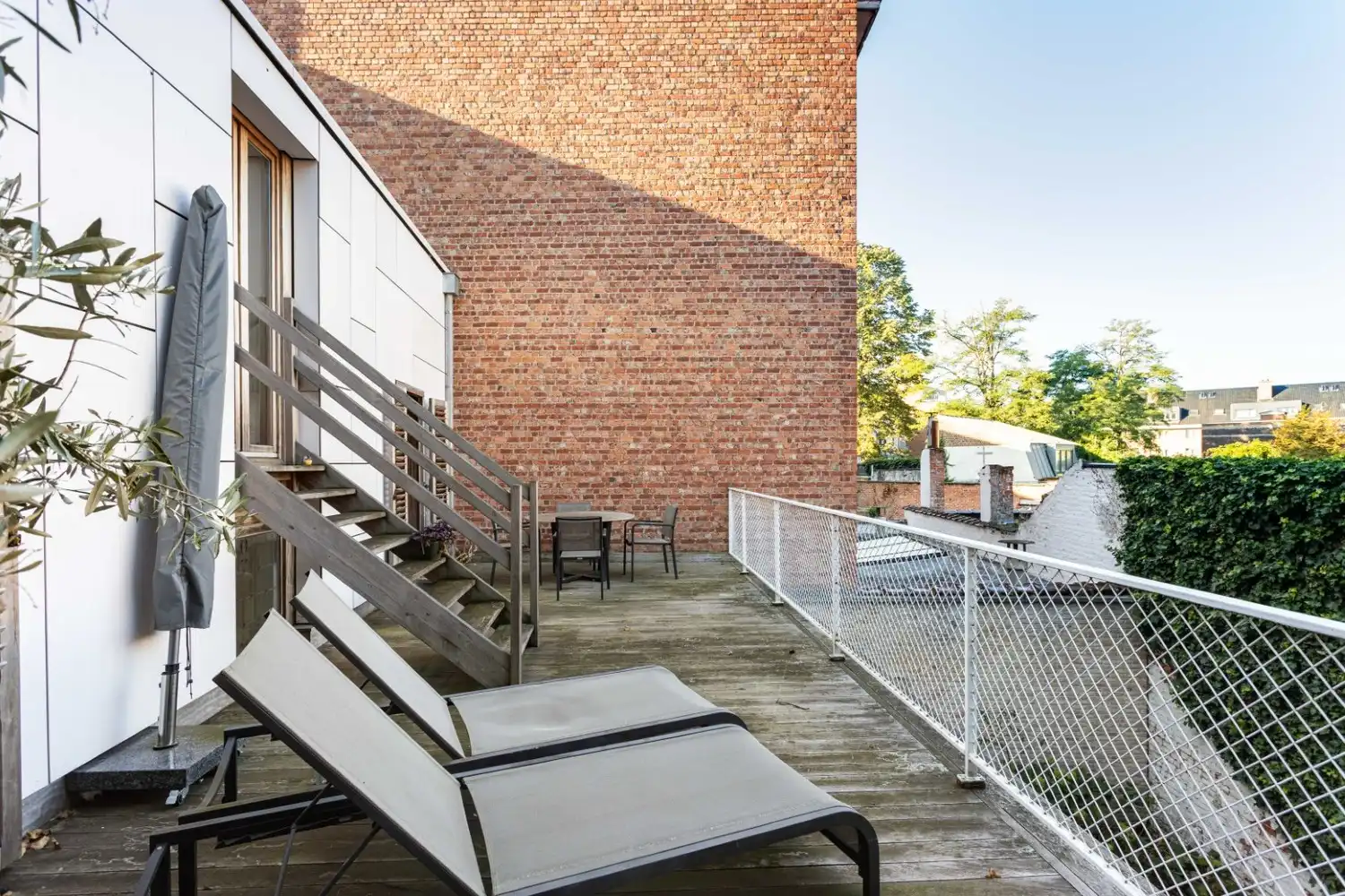 Karaktervolle herenwoning (310 m²) met GARAGE en loftverdieping in het hart van Aalst foto 34