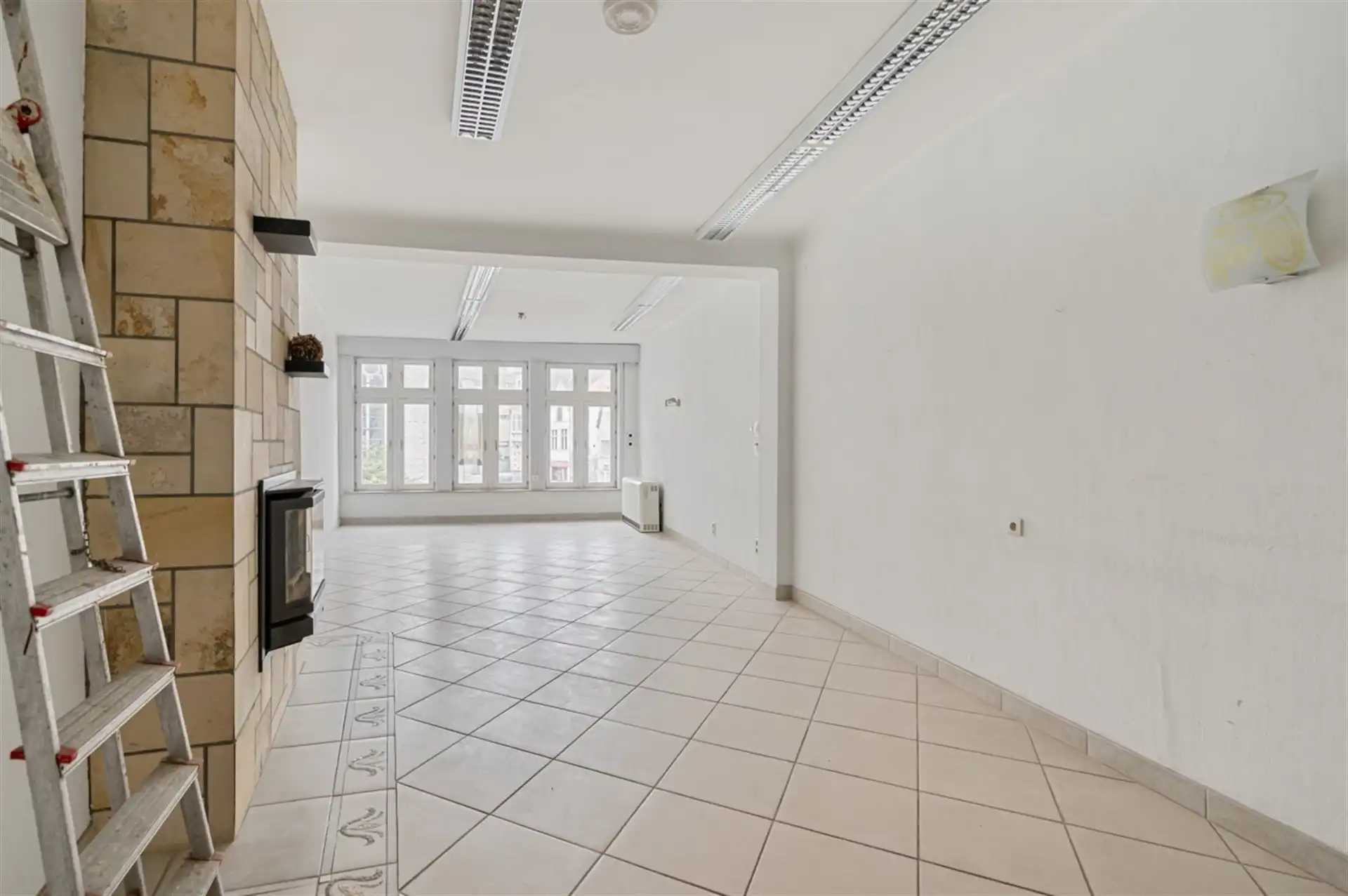 Uniek gebouw kort nabij de Grote markt foto 8