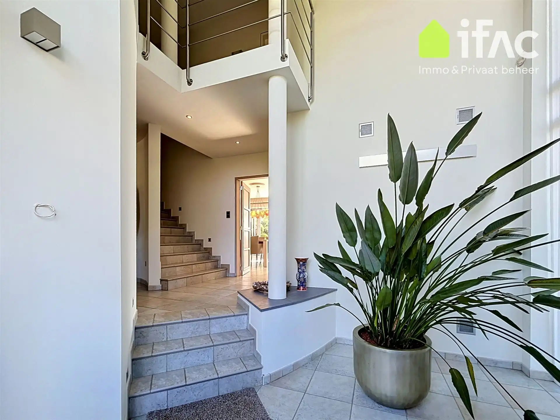 Ruime en energiezuinige villa op toplocatie foto 2