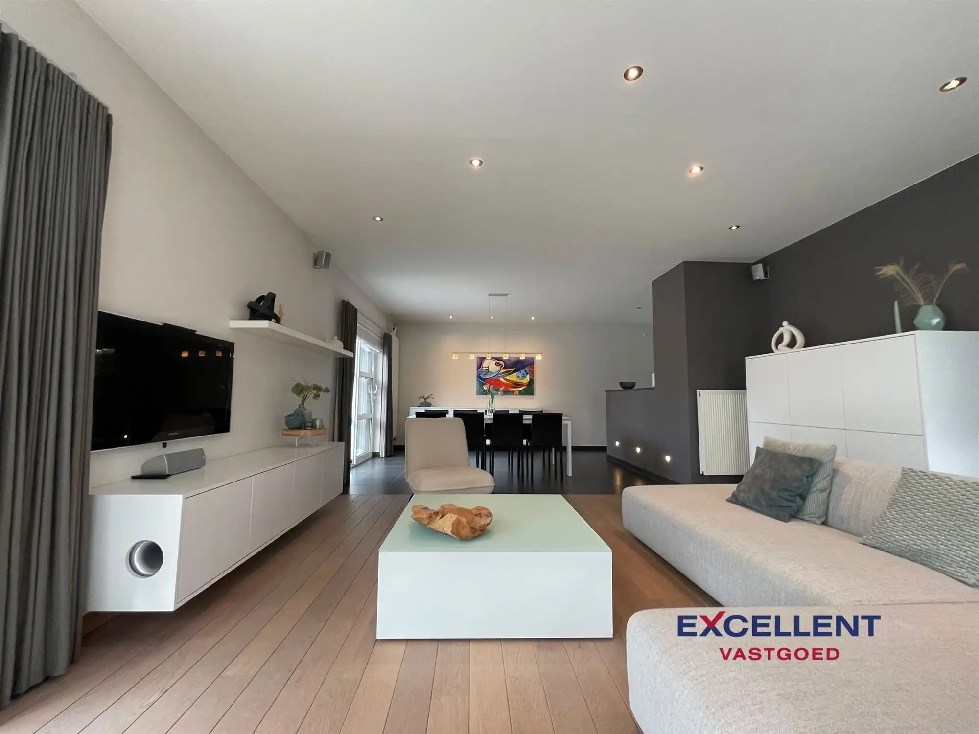 Prachtige vrijstaande woning te huur in doodlopende straat Leerne! foto 4