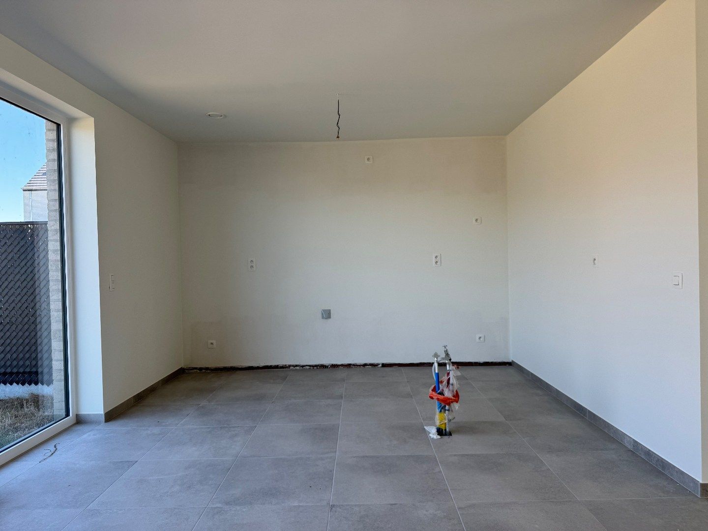 Nieuwbouwwoning met 3 slaapkamers en autostandplaats te Roeselare foto 7