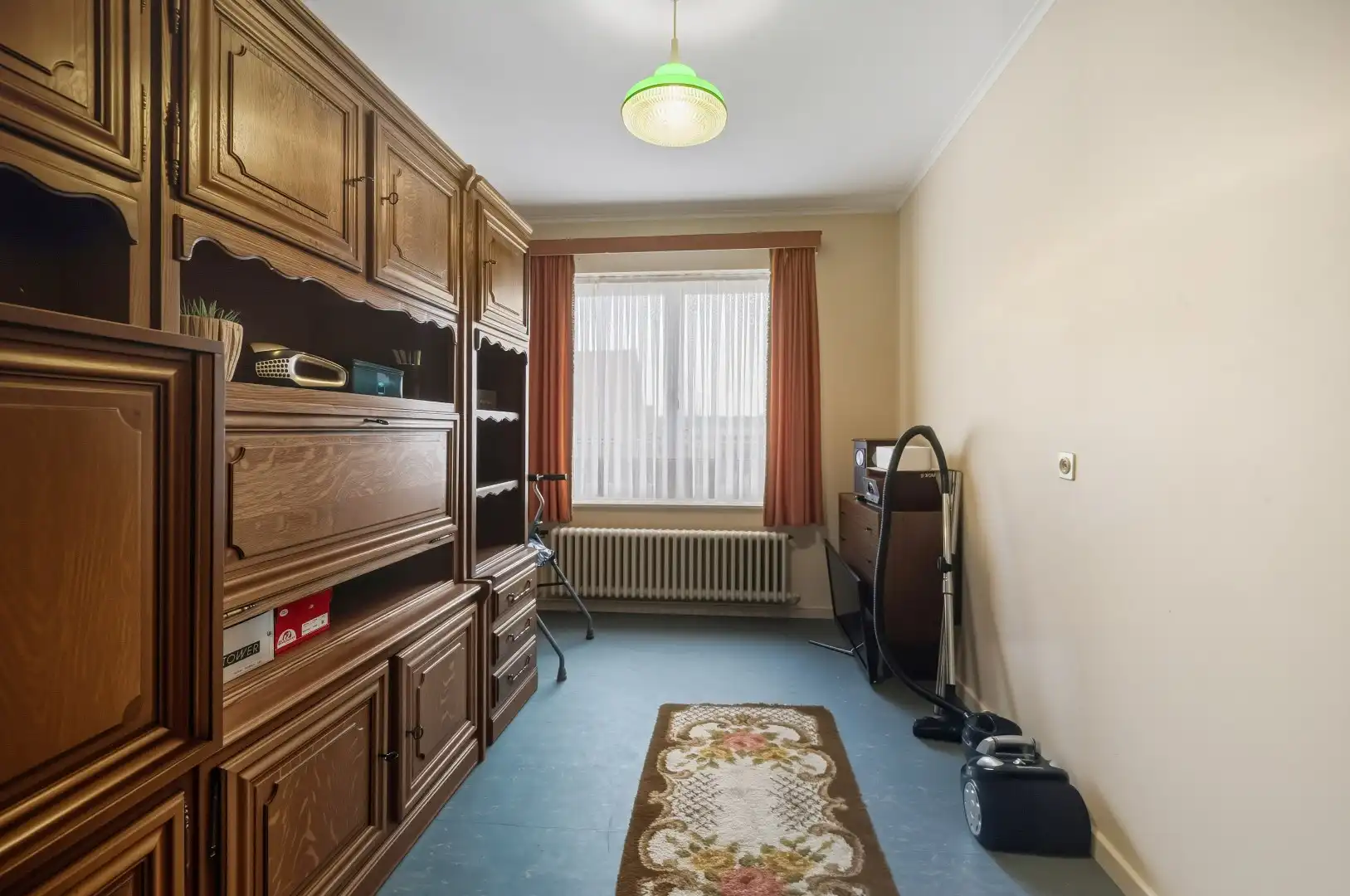 Op te frissen halfopen bebouwing op de Tiense stadsrand foto 17