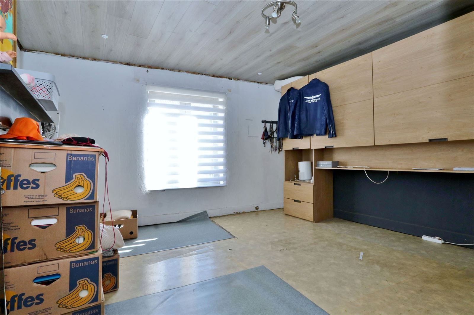 Te renoveren woning met 2 slaapkamers foto 7