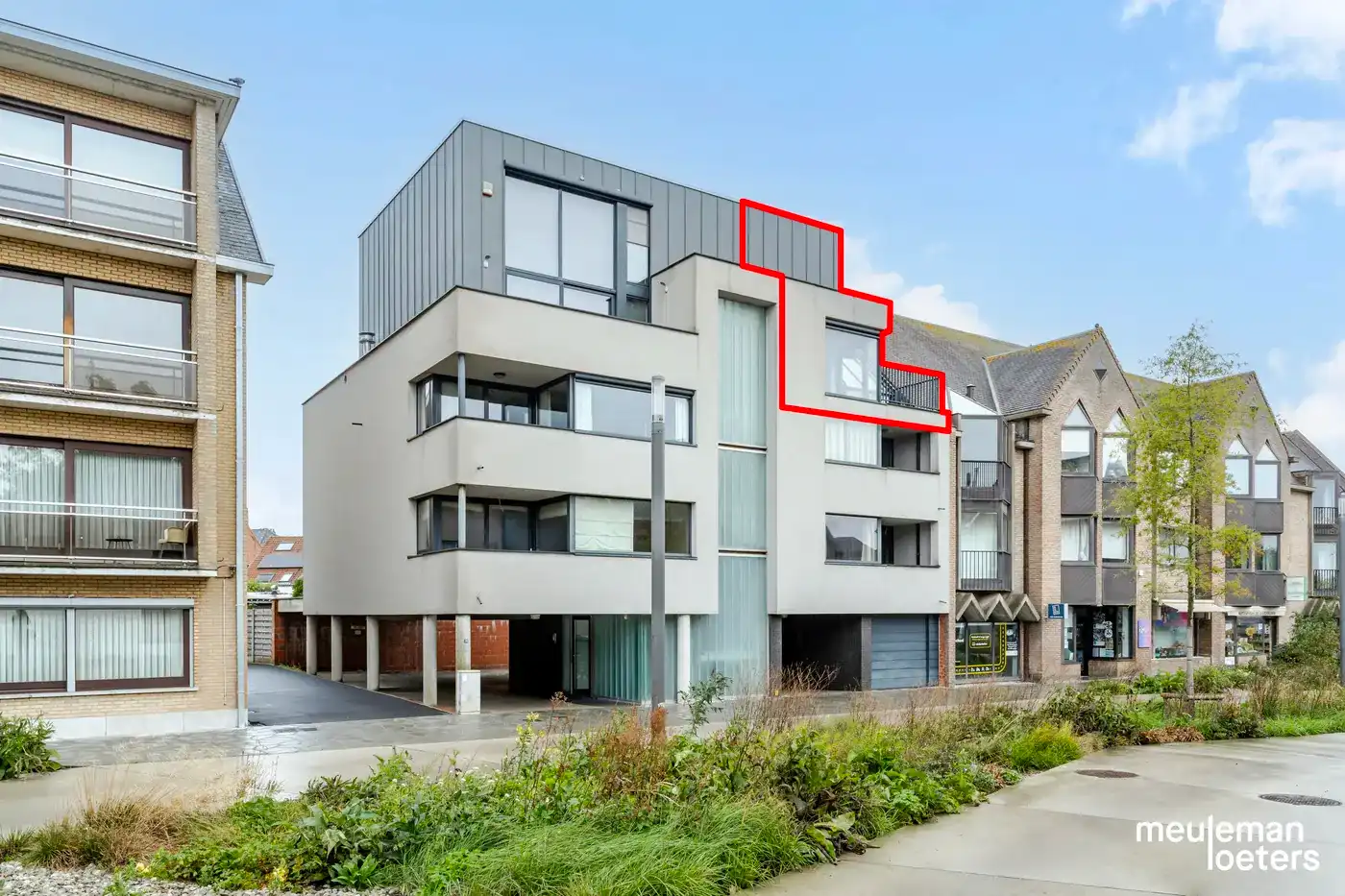 Lichtrijk en eigentijds penthouse met drie slaapkamers, twee terrassen en overdekte parkeerplaats foto 22