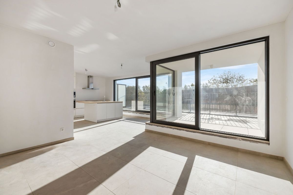 Exclusief BEN-nieuwbouwappartement in het hart van Oudegem – luxueus wonen aan 6% btw (onder voorwaarden) foto {{pictureIndex}}