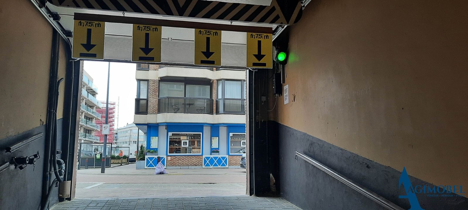 Centraal gelegen staanplaats met ingang aan de Leopoldlaan / hoek Zeedijk Albertstrand Knokke foto 3