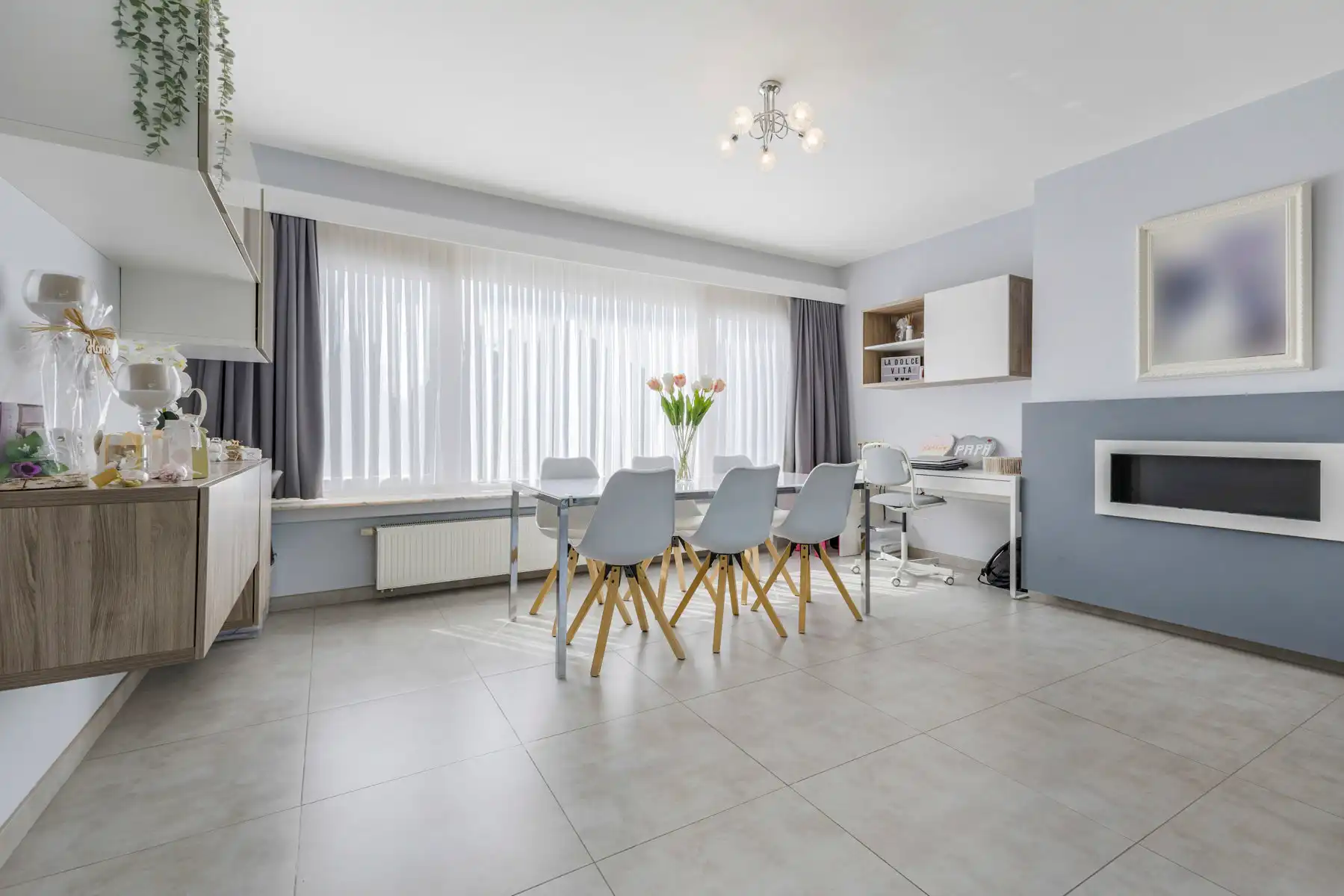 Goed gelegen woning met drie slaapkamers en garage foto 6