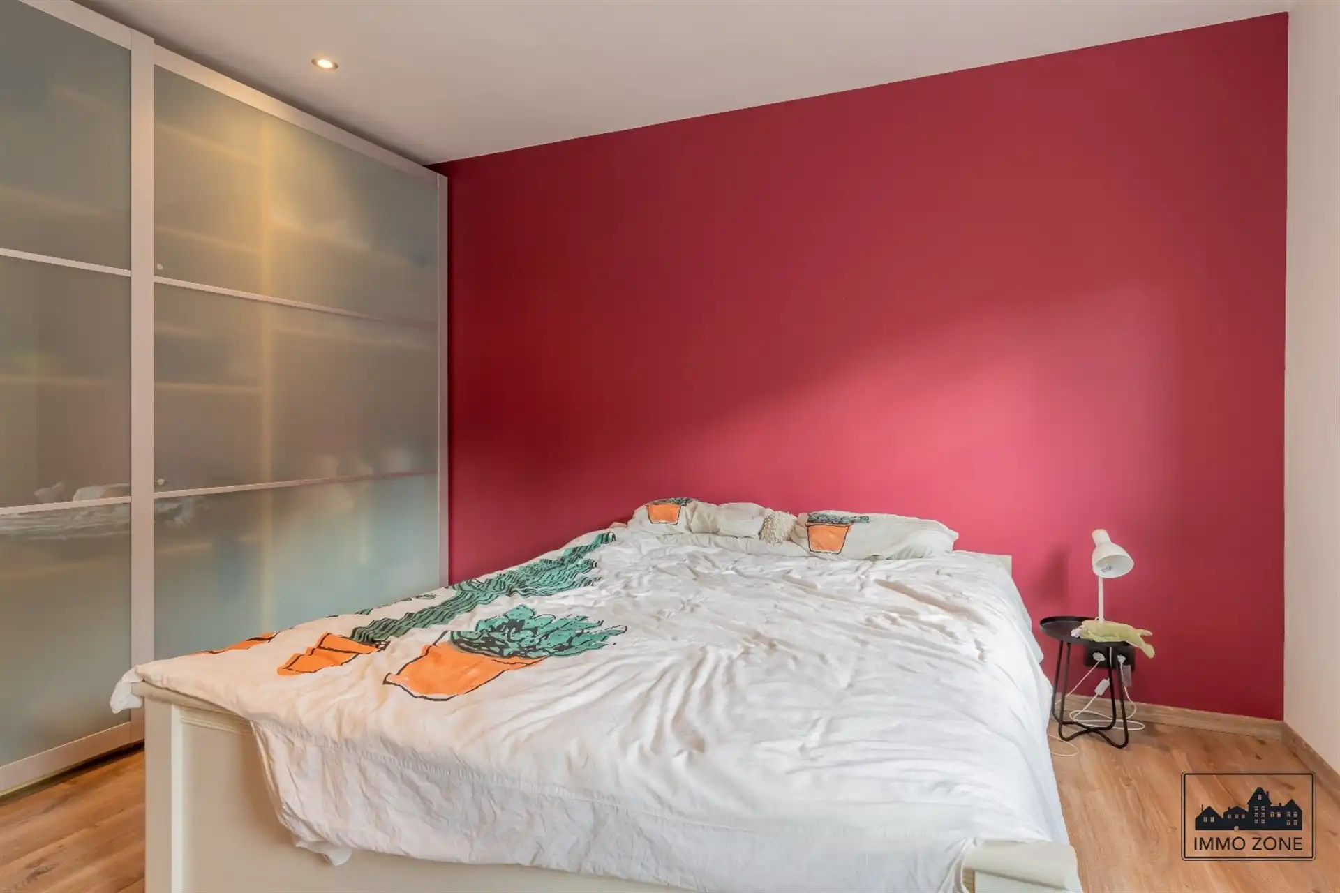 Gunstig gelegen recente 2 slaapkamerwoning met terras. foto 13