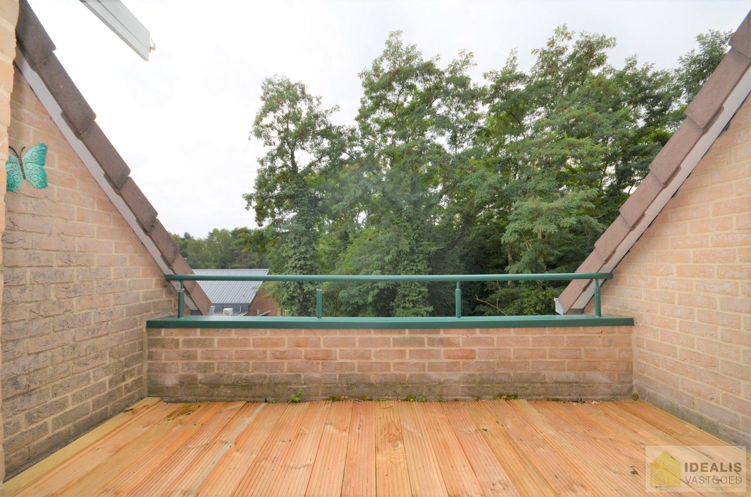 Idealis Vastgoed – Ruim duplexappartement met 4 slaapkamers in Genk op wandelafstand van Houthalen-Oost foto 8