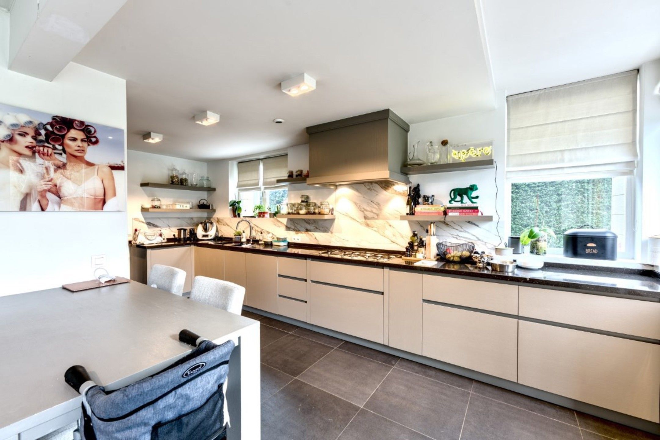 PRACHTIGE MODERNE VILLA IN RHODE-SAINT-GENESE foto 8