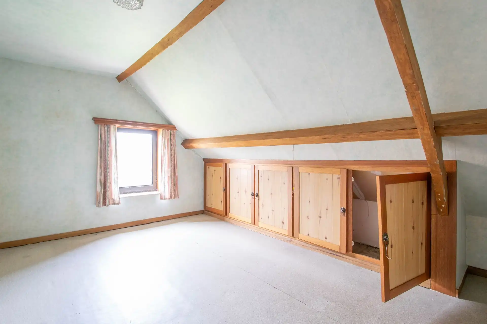 Te renoveren open bebouwing / bouwgrond op een mooi perceel van 930m² foto 13