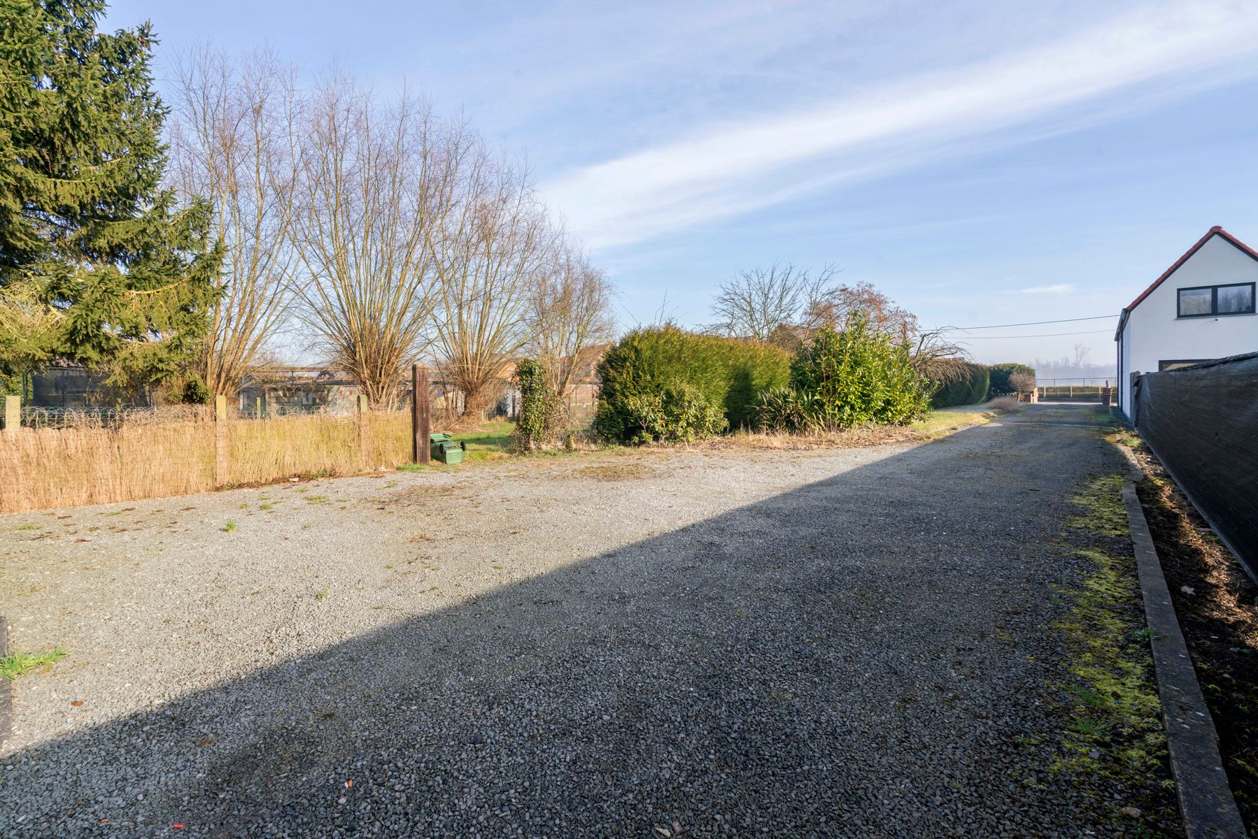 Ruime woning met een perceeloppervlakte van 2.142 m²! foto 21