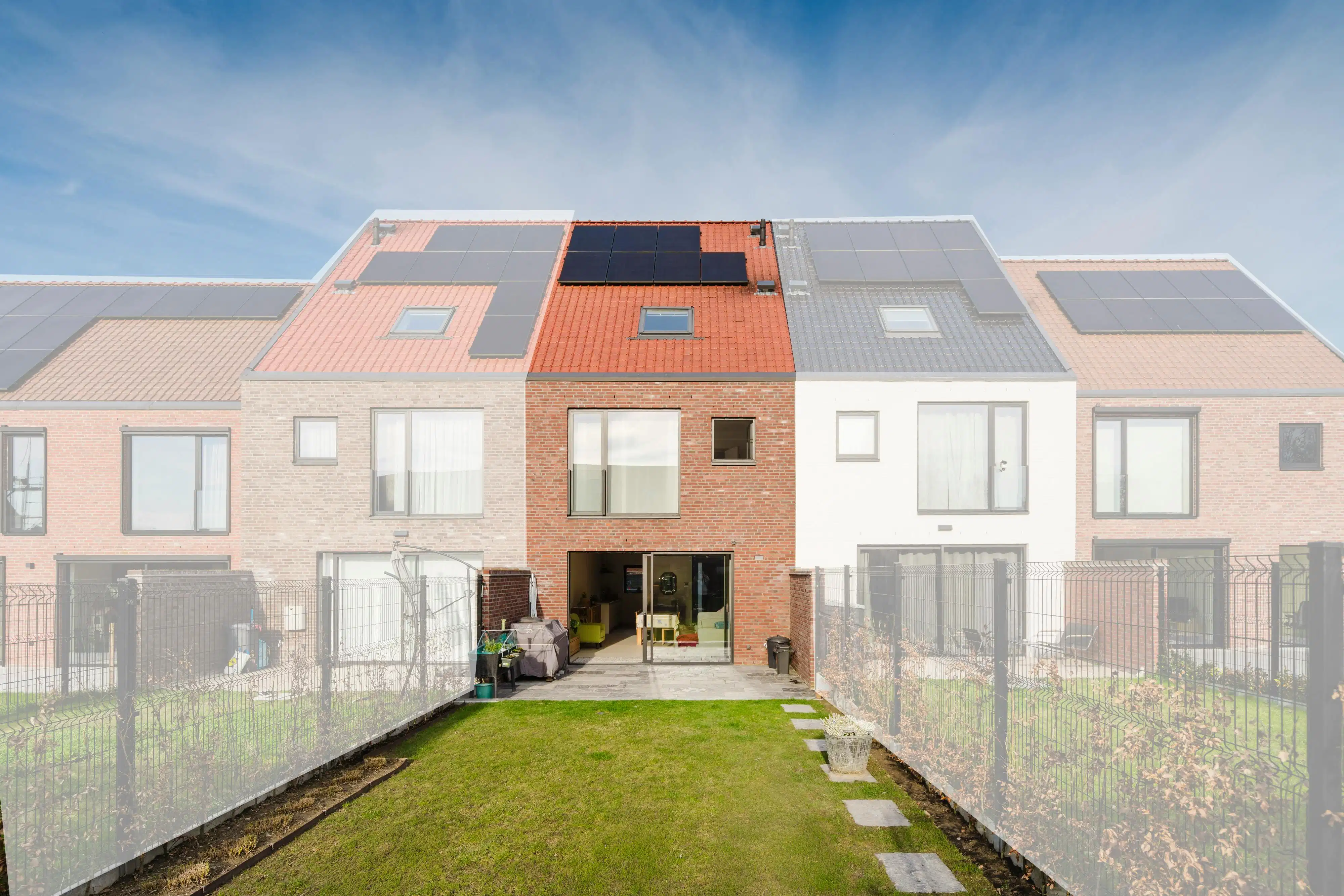 Instapklare woning (2021) met 3 slpk, tuin en garage foto 19