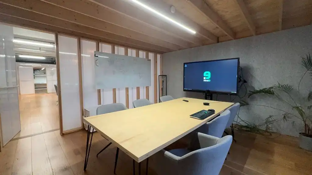 Loftkantoor te huur in Handelsdokcenter aan Stapelplein in Gent foto 7