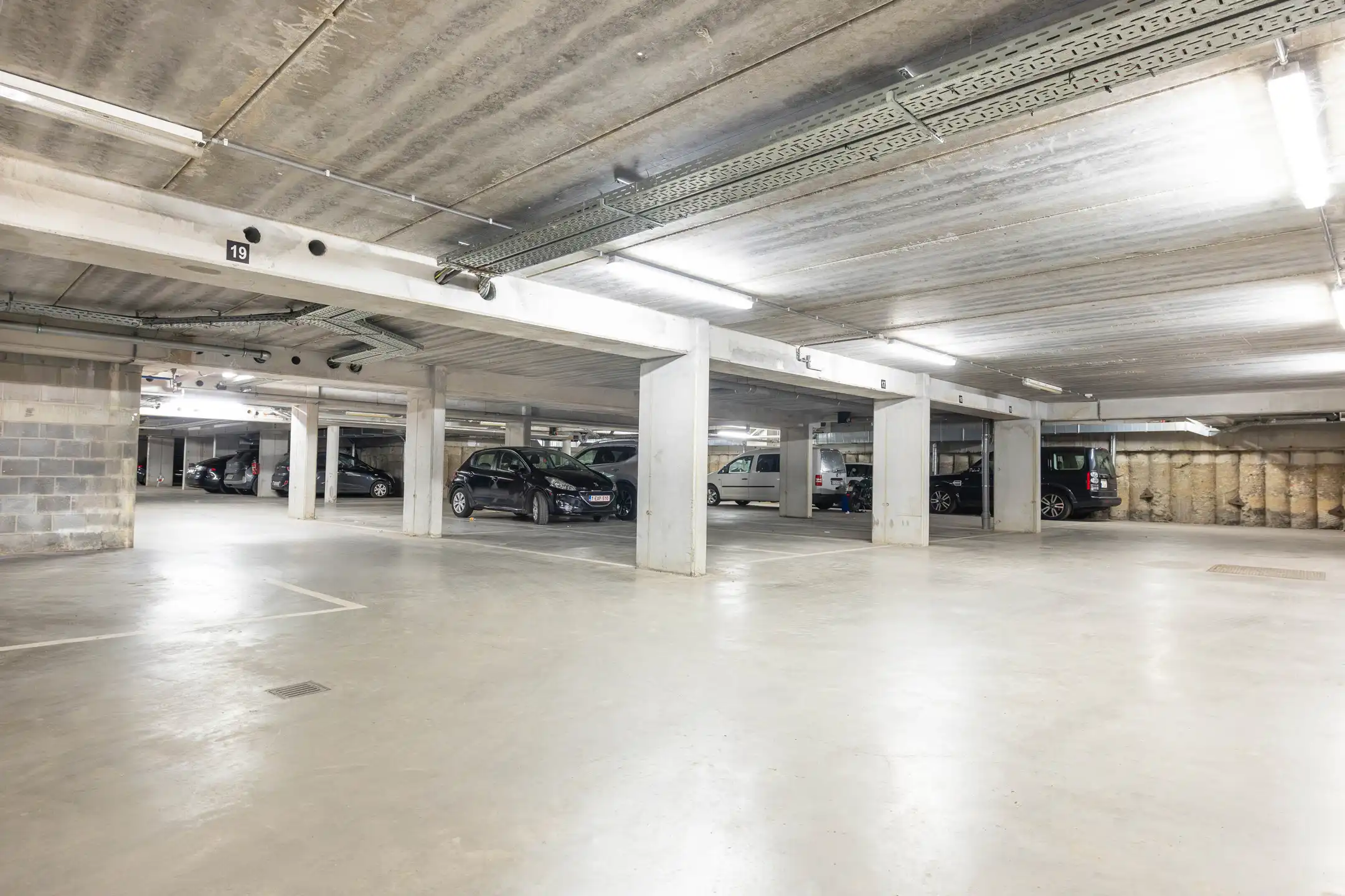 Comfortabel investeren in hartje Molenbeek foto 20