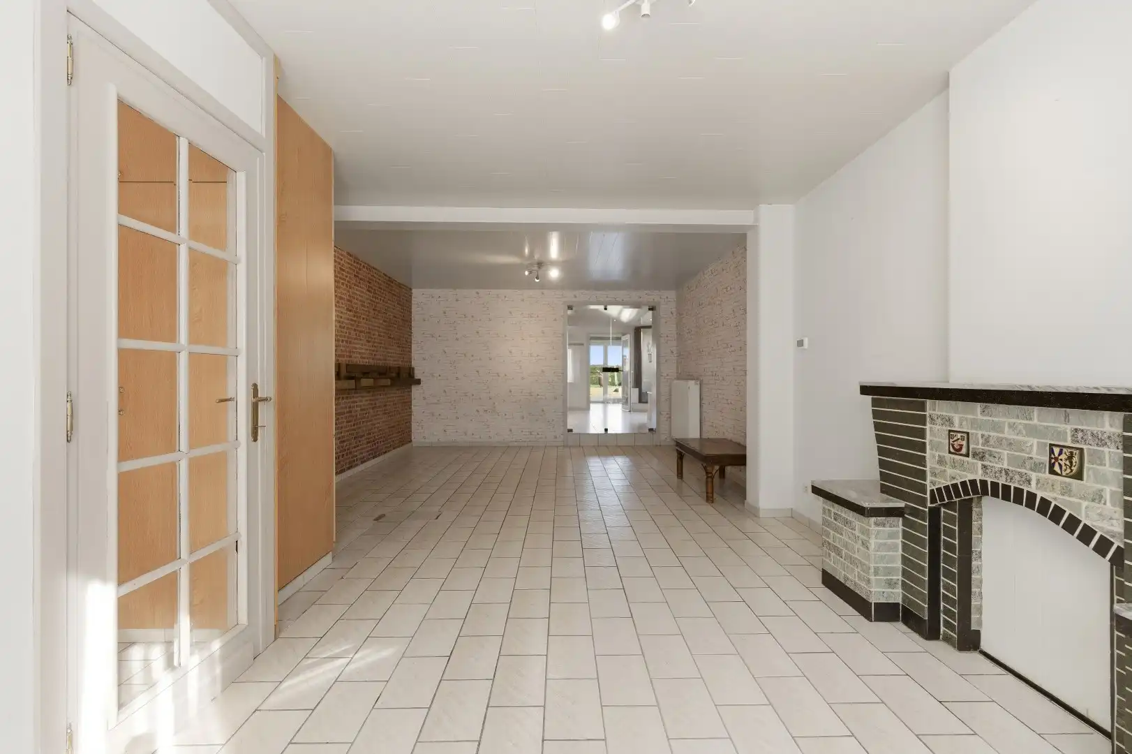 Zeer ruime gezinswoning met 4 slpks (+ 2 doorloopkamers op zolder), garage en tuin foto 9