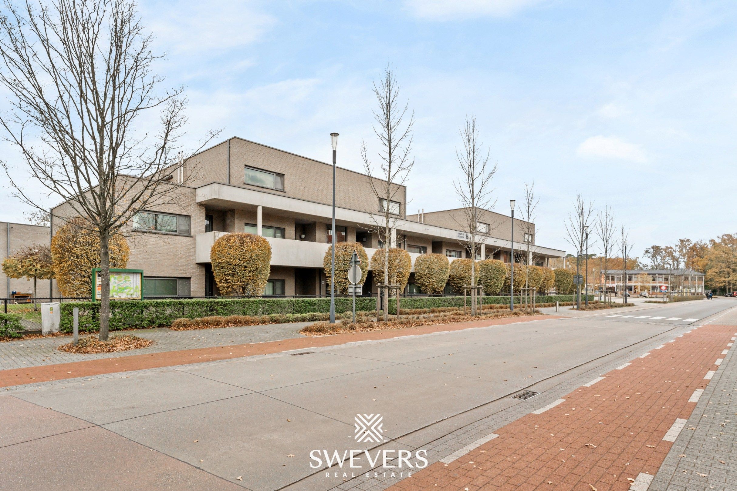 Comfortabele Serviceflat met terras in hartje Heusden-Zolder  foto 24