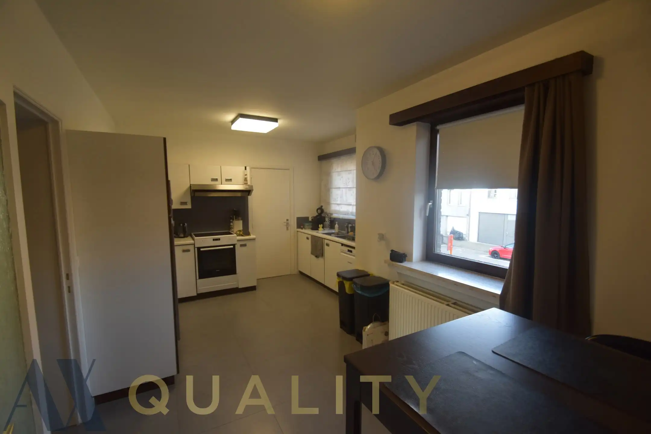 Ruim 3-slpk. duplex-appartement met garage, groot, zonnig terras en ruime bergzolder foto 8