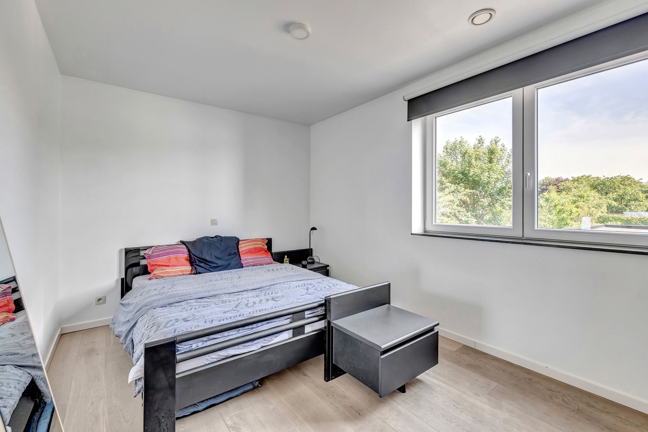 Instapklaar appartement centrum Deinze – ideaal als eigen stek of investering! foto 7