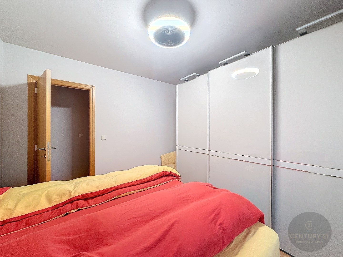 HOEKAPP op CENTRALE LIGGING! foto 16