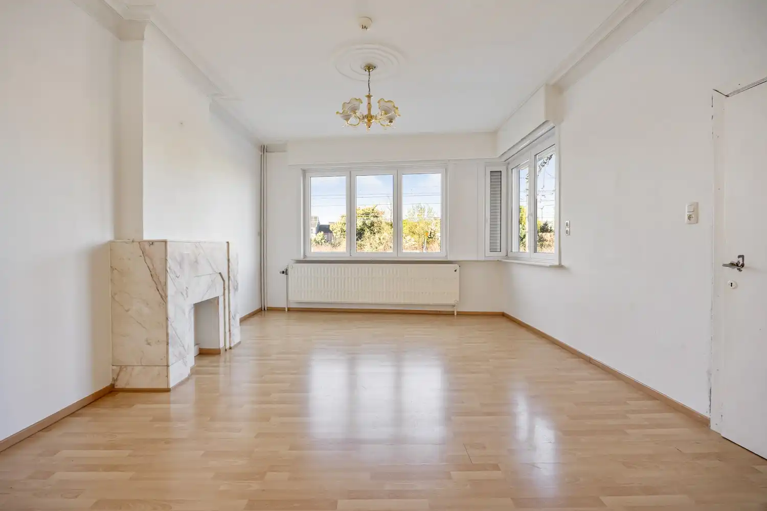 Authentieke herenwoning met ruime tuin en uitzonderlijk potentieel nabij het centrum van Hasselt! foto 12