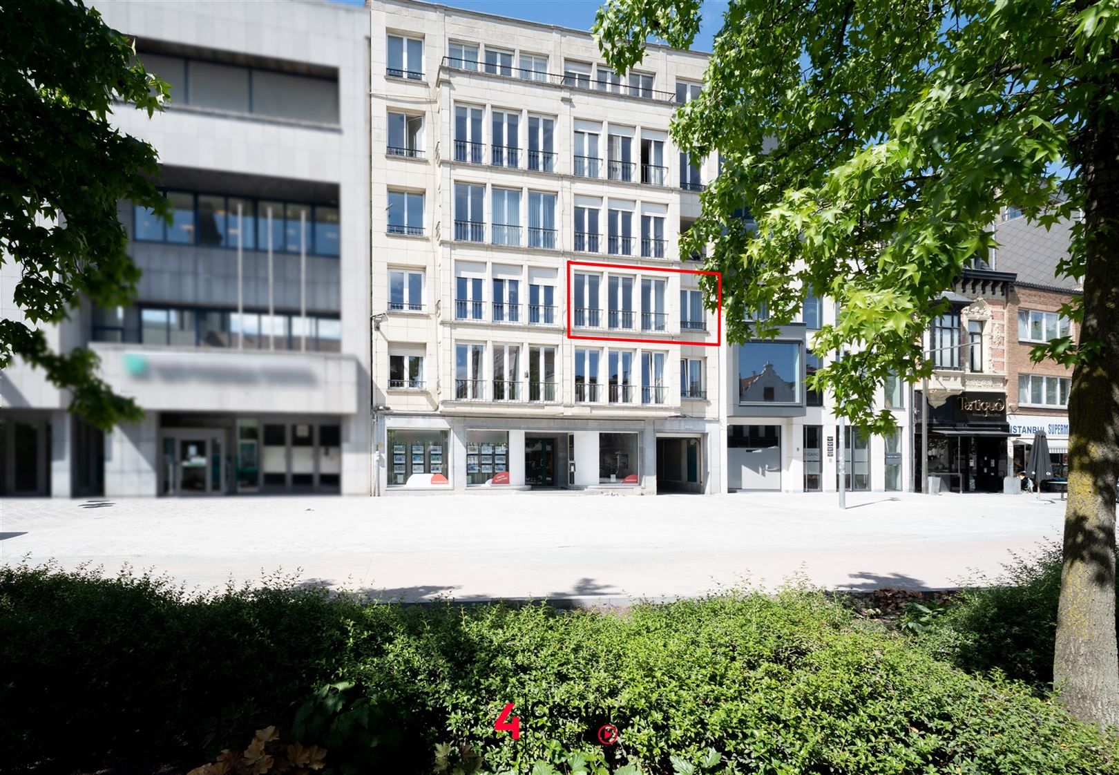 Stijlvol appartement in het bruisende hart van Sint-Niklaas! foto 19